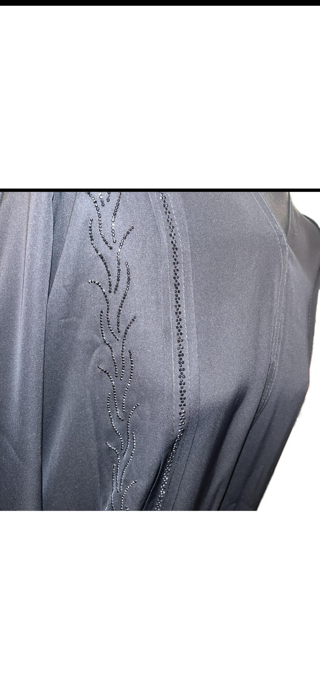 CLASSY BLACK BUTTON ABAYA