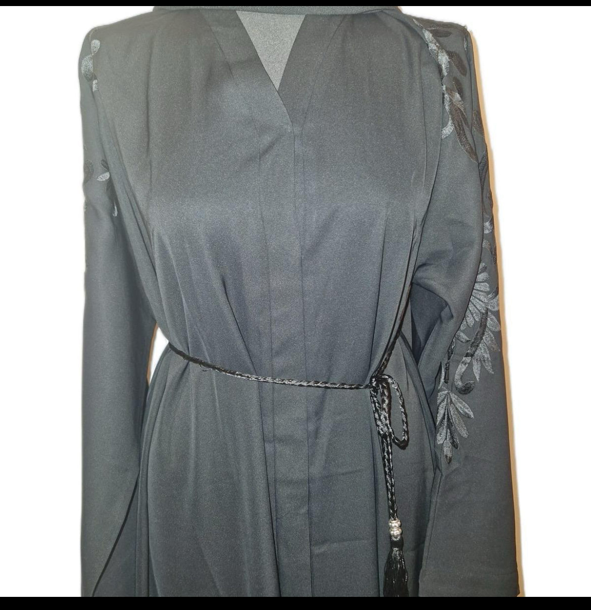 BLACK BEAUTY ABAYA
